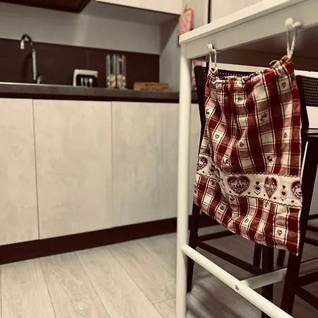 דירה La Casetta A Fondazione Prada מילאנו